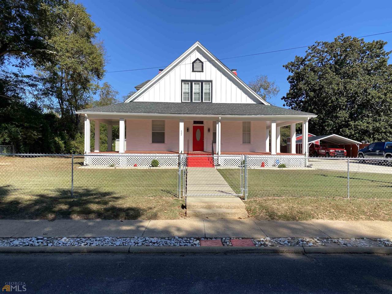 522 Main Street - Photo 1