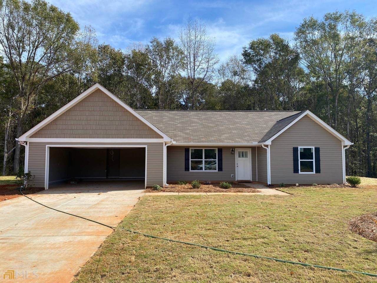 89 Greenhaven Drive - Photo 1