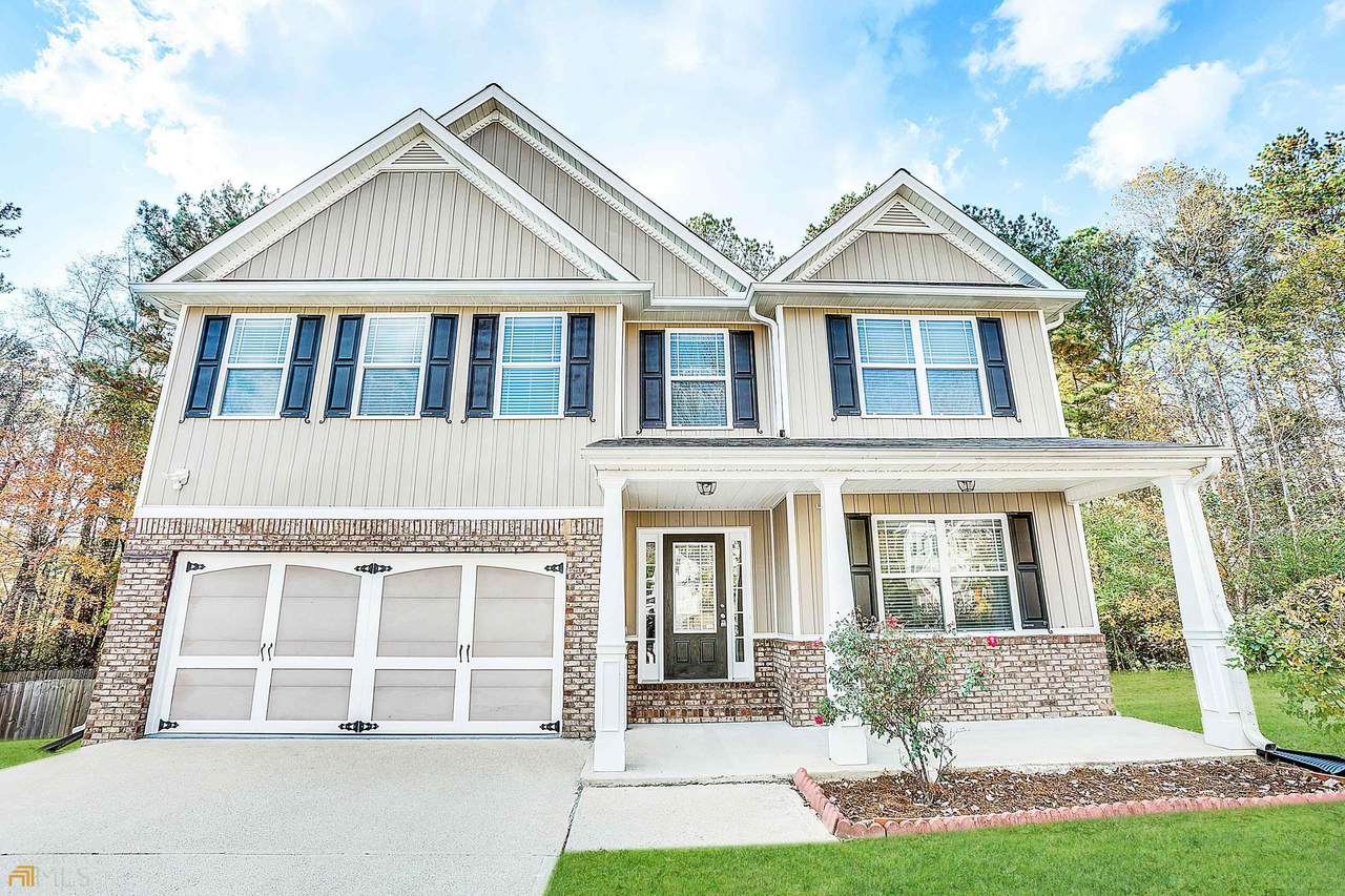 702 Sycamore Drive - Photo 1