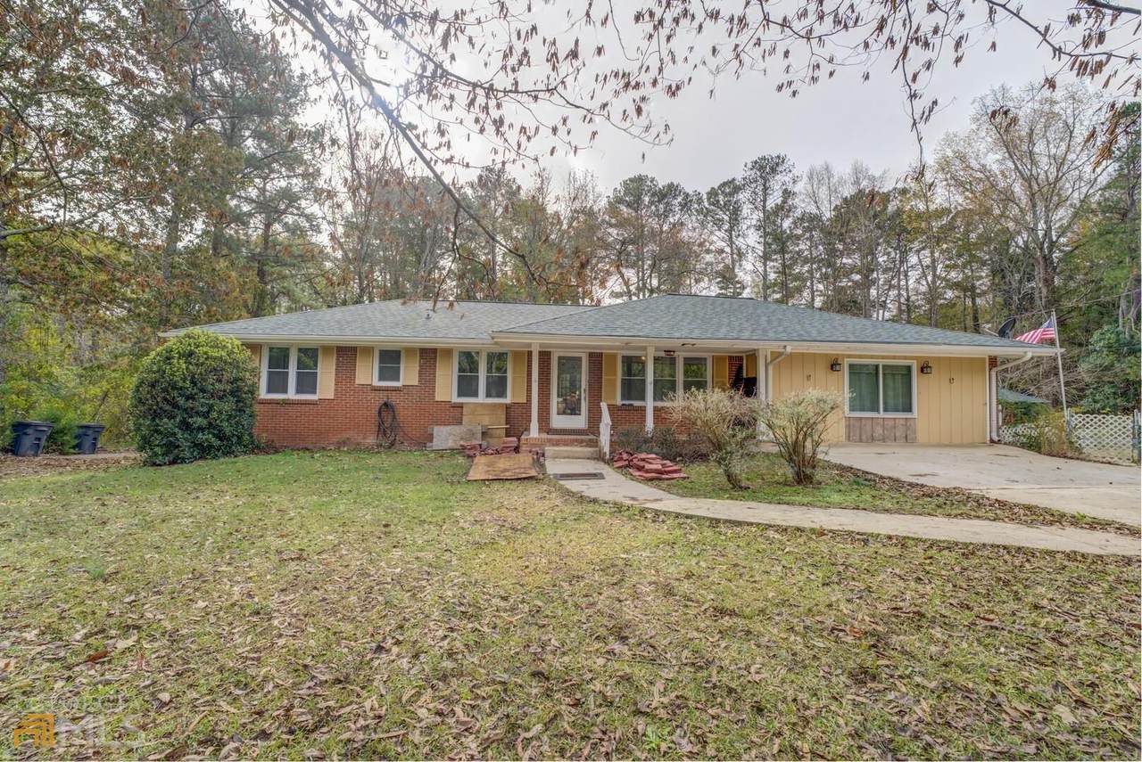 2843 Fairview Road - Photo 1