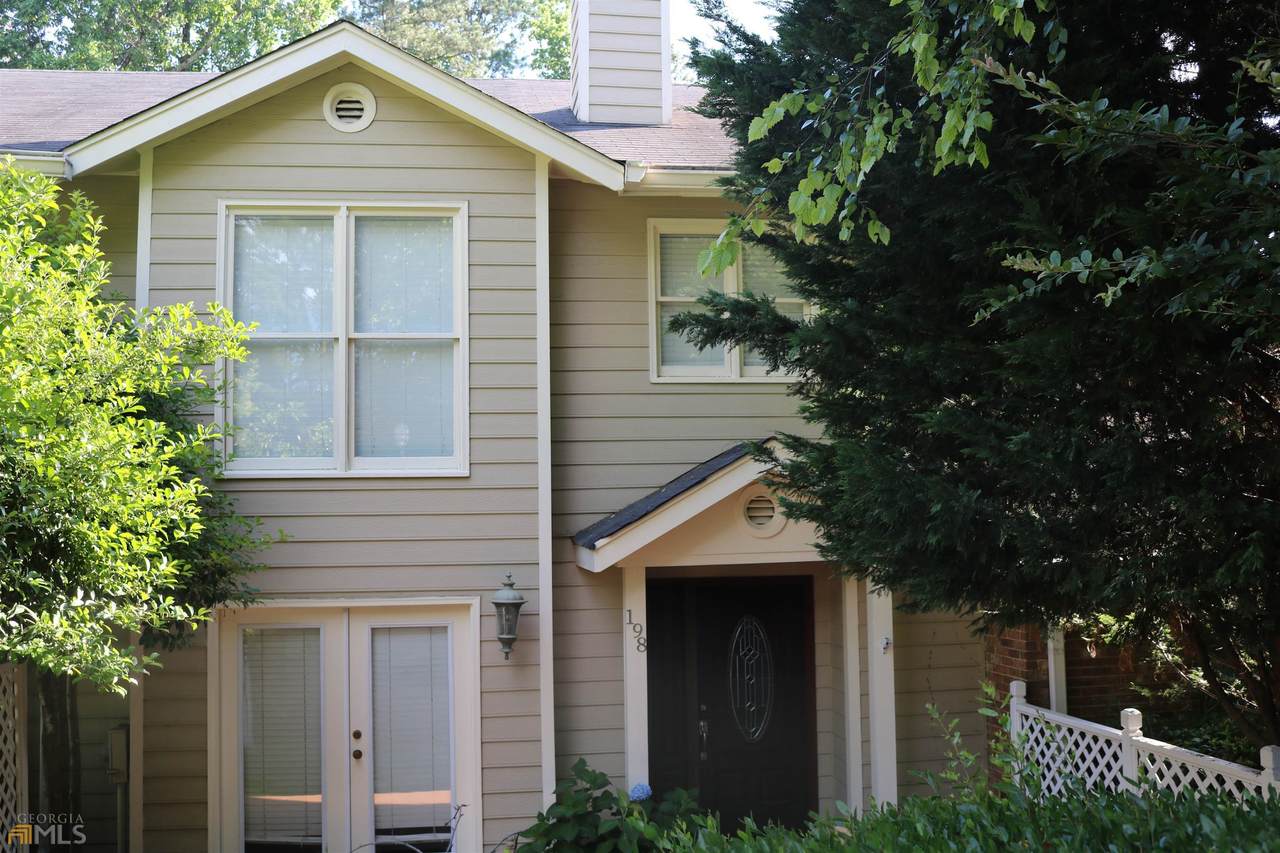 198 Peachtree Hollow Court - Photo 1