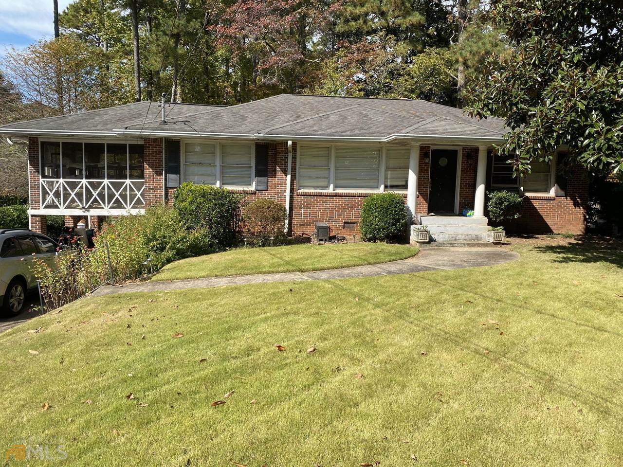 1277 Amanda Circle - Photo 1