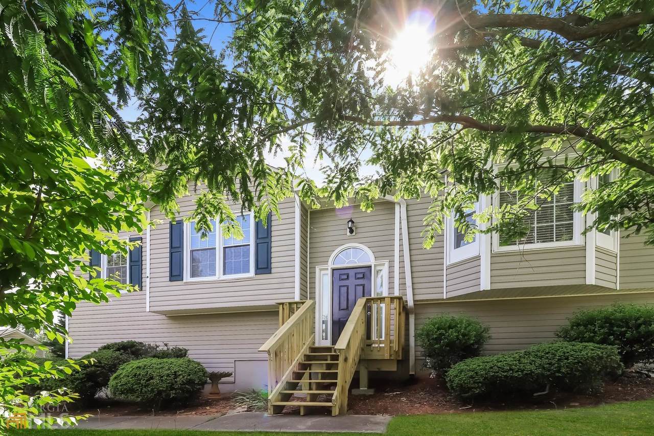 15 Westminster Drive - Photo 1