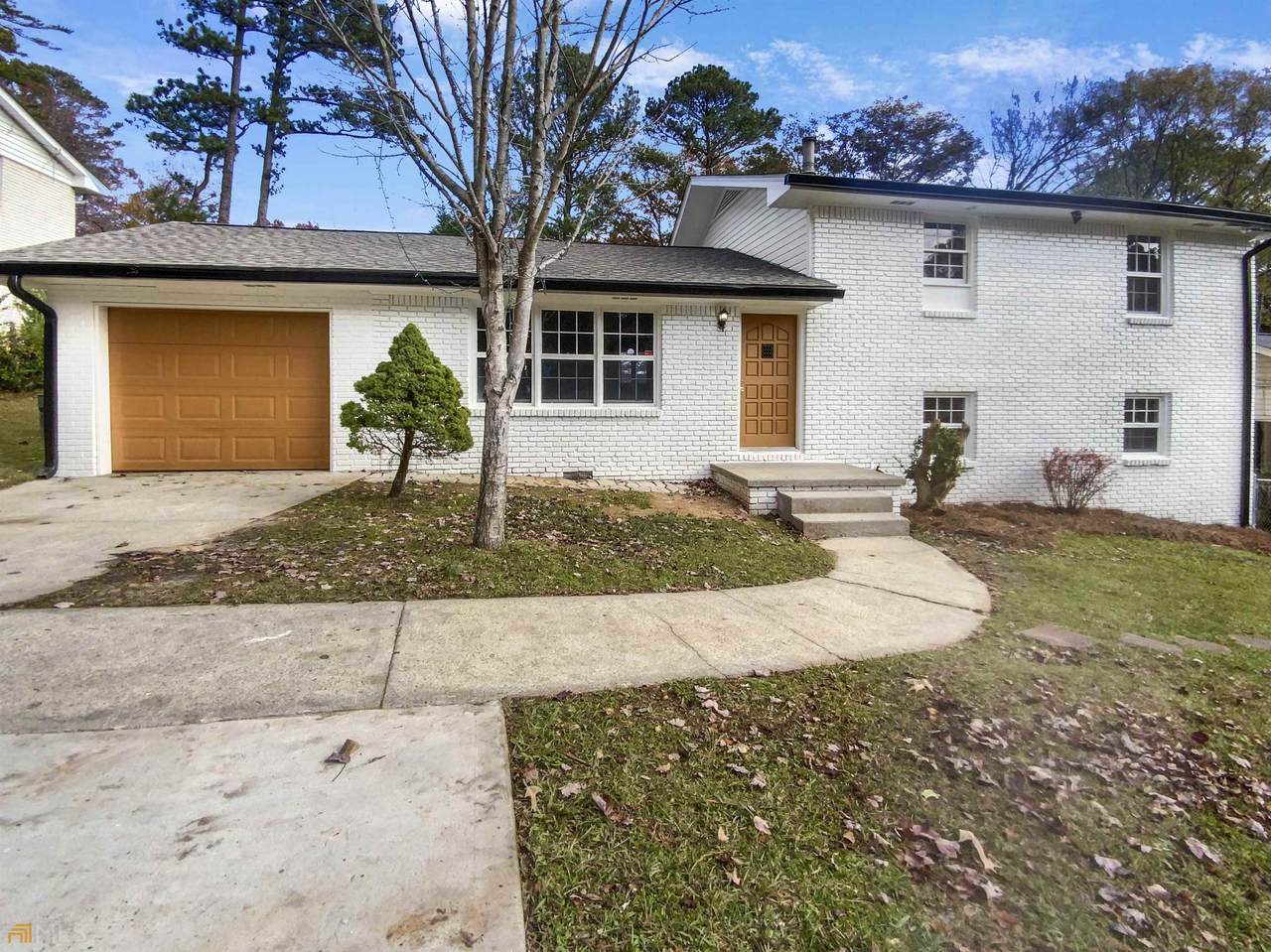 2931 Appling Drive - Photo 1