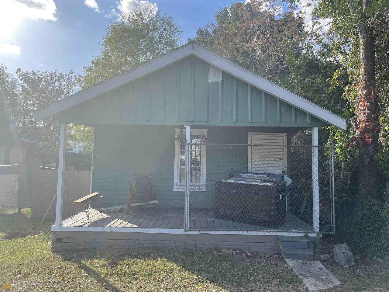 2913 3rd Avenue - Photo 1