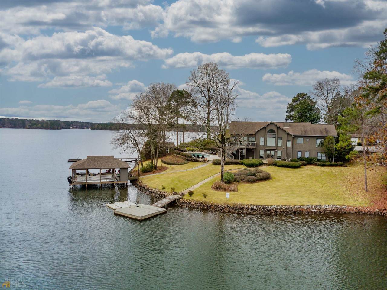 302 Odom Drive - Photo 1