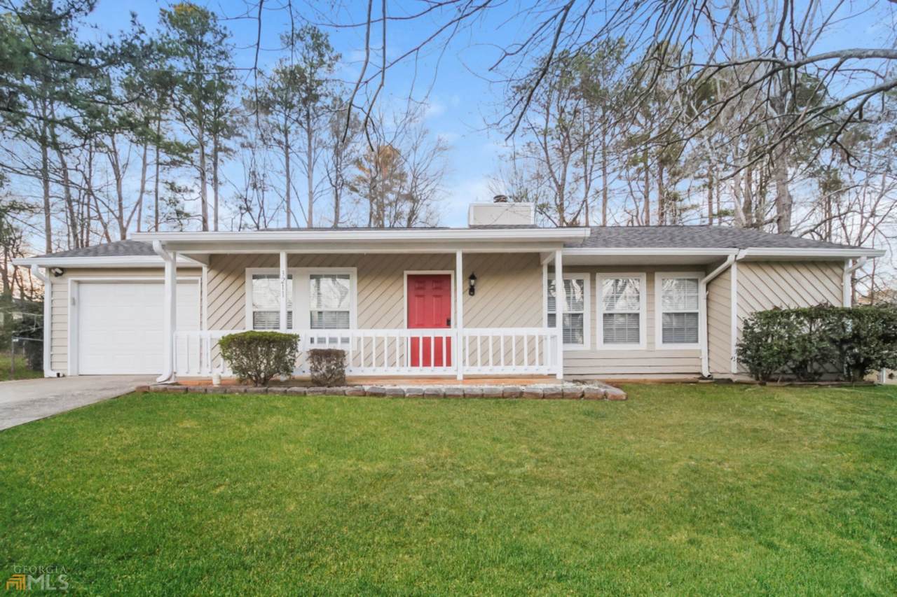 3211 Palomino Drive - Photo 1