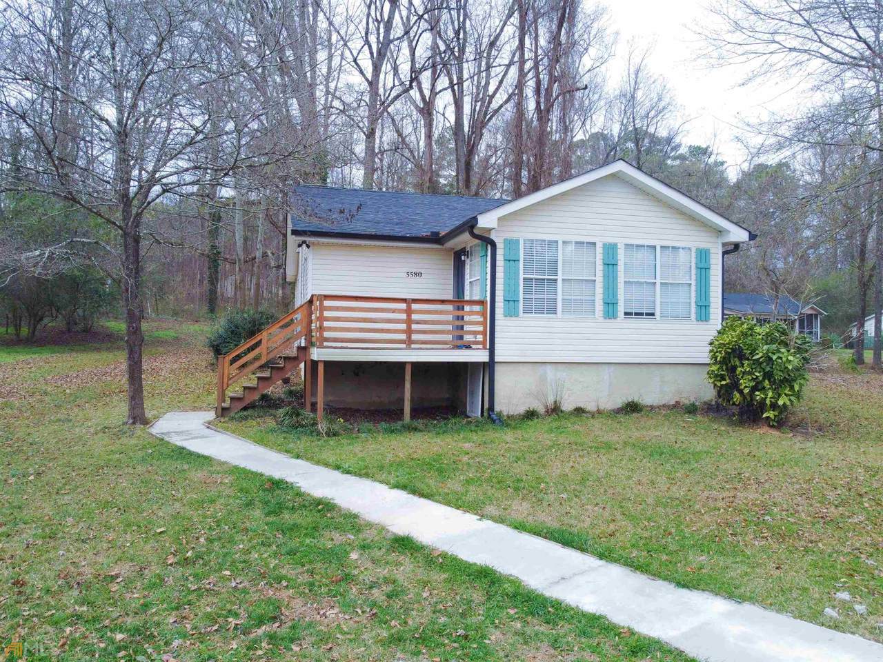 5580 Lakeside Drive - Photo 1