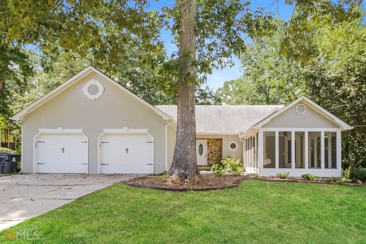 145 Swan Drive - Photo 1