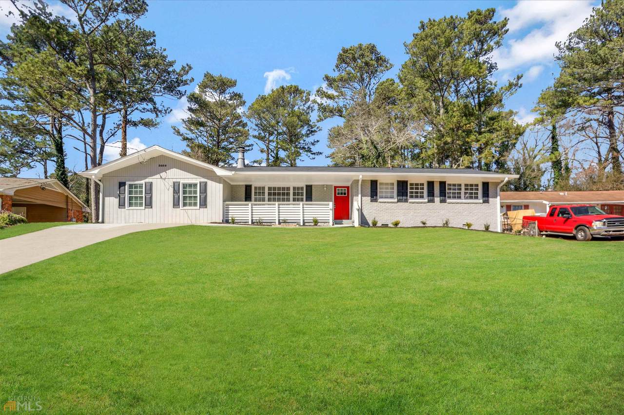 3059 Corbin Avenue - Photo 1