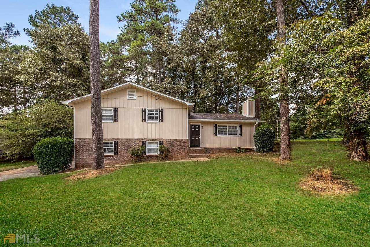 5049 Wycliffe Drive - Photo 1
