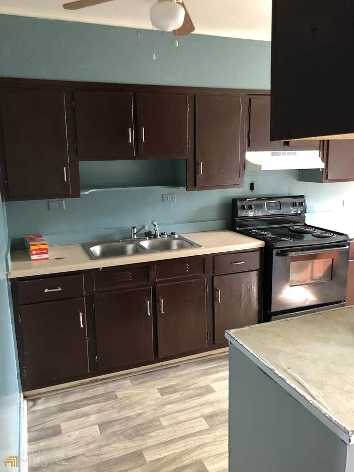 1610 Gardner Drive - Photo 1