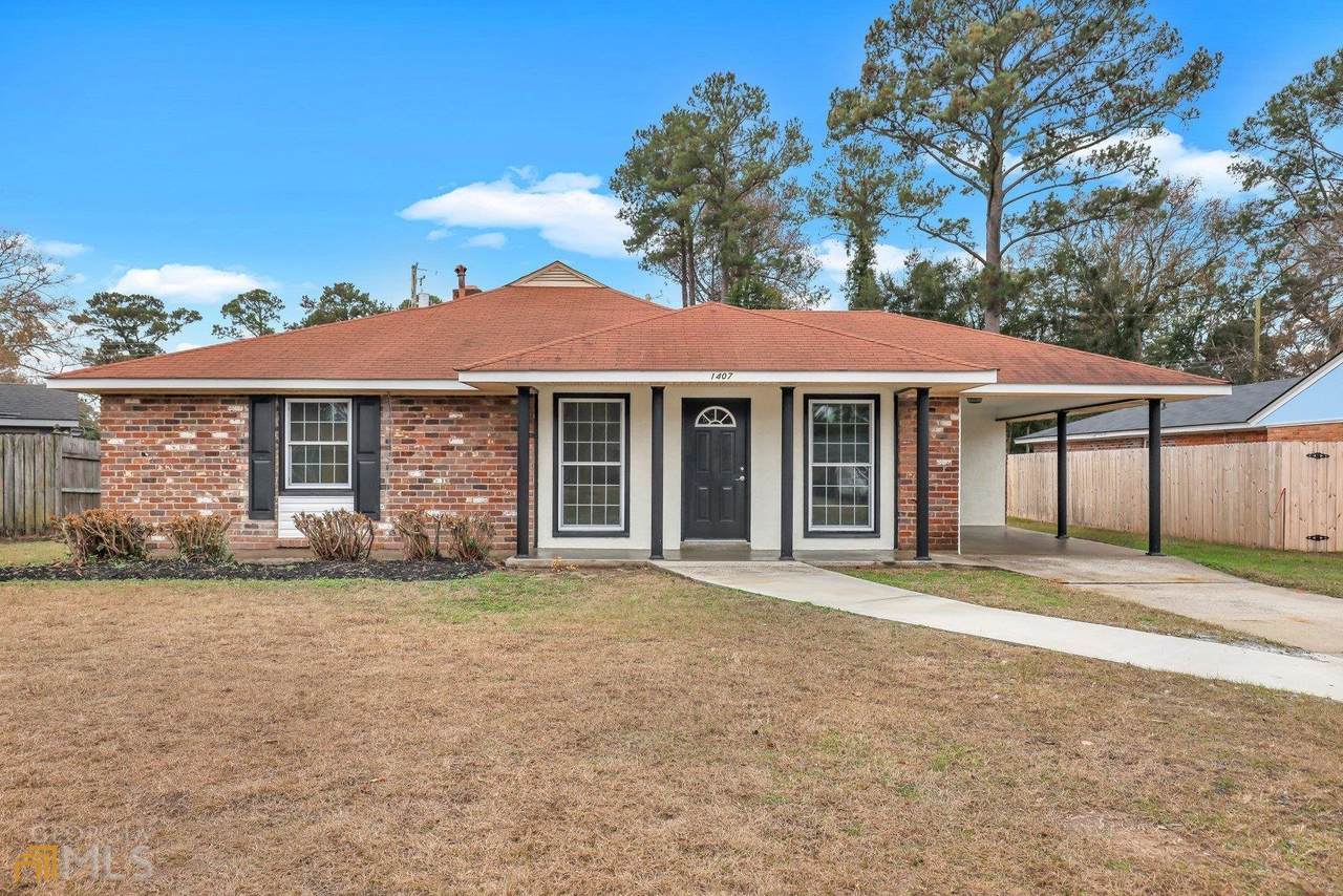 1407 Kings Way - Photo 1