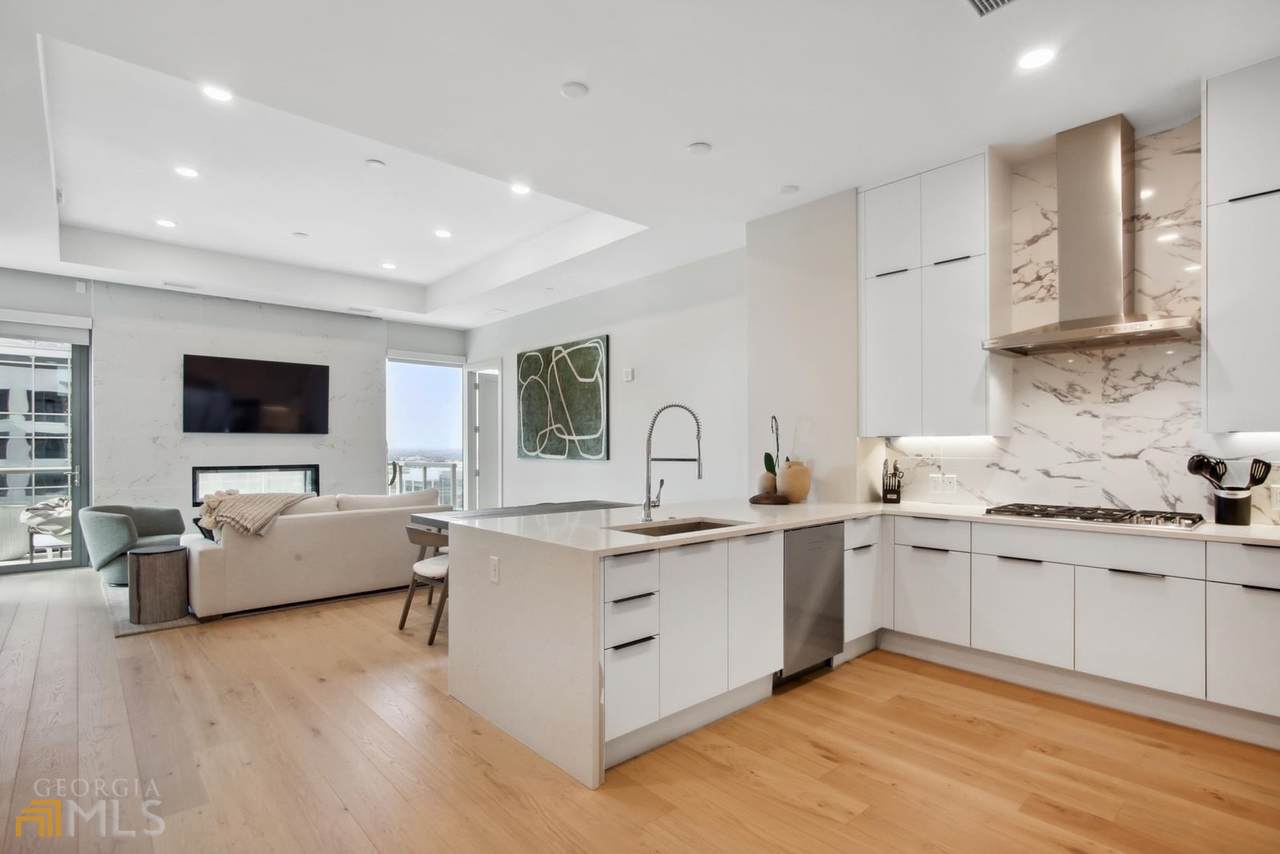 40 12th Street - Photo 1