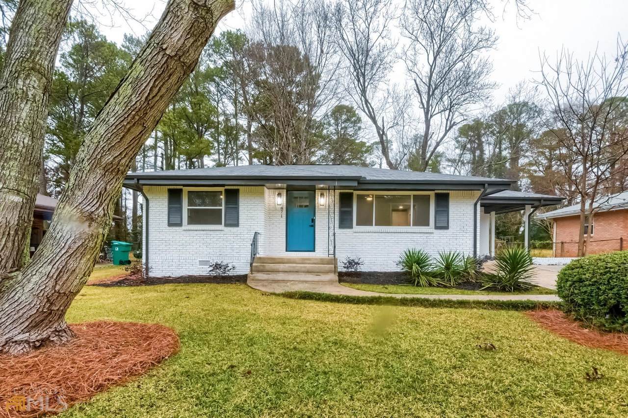 871 Lake Court - Photo 1