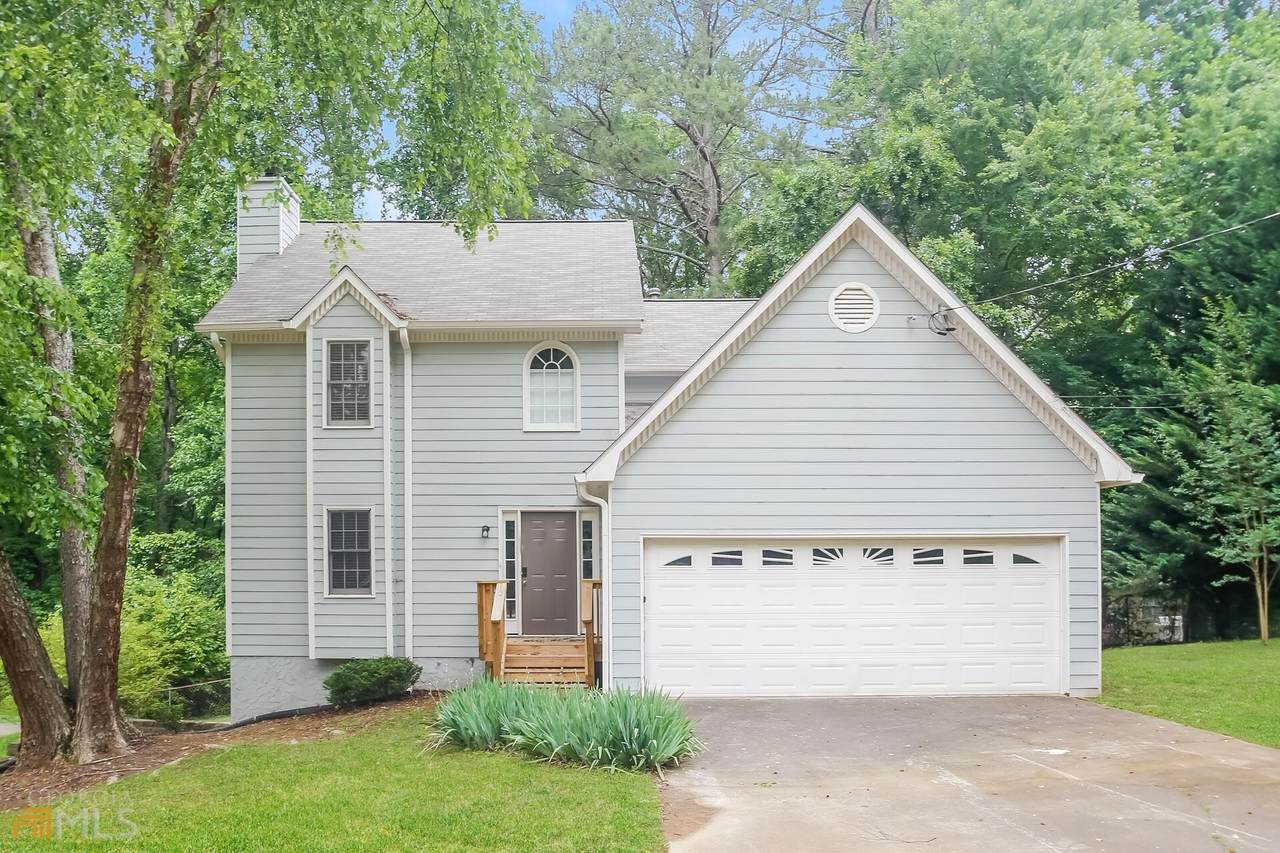 2452 Clintwood - Photo 1