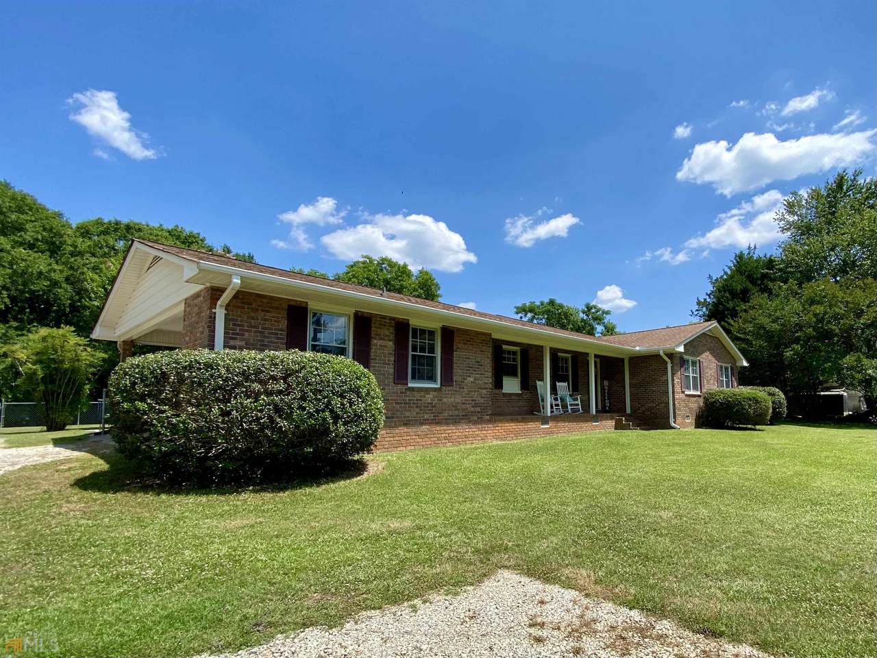 218 Laurel Avenue - Photo 1
