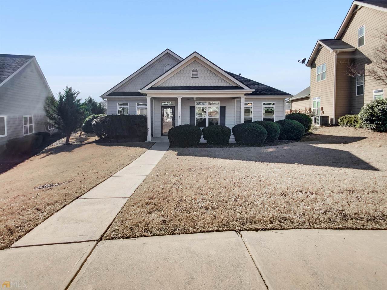 328 Abbey Court - Photo 1