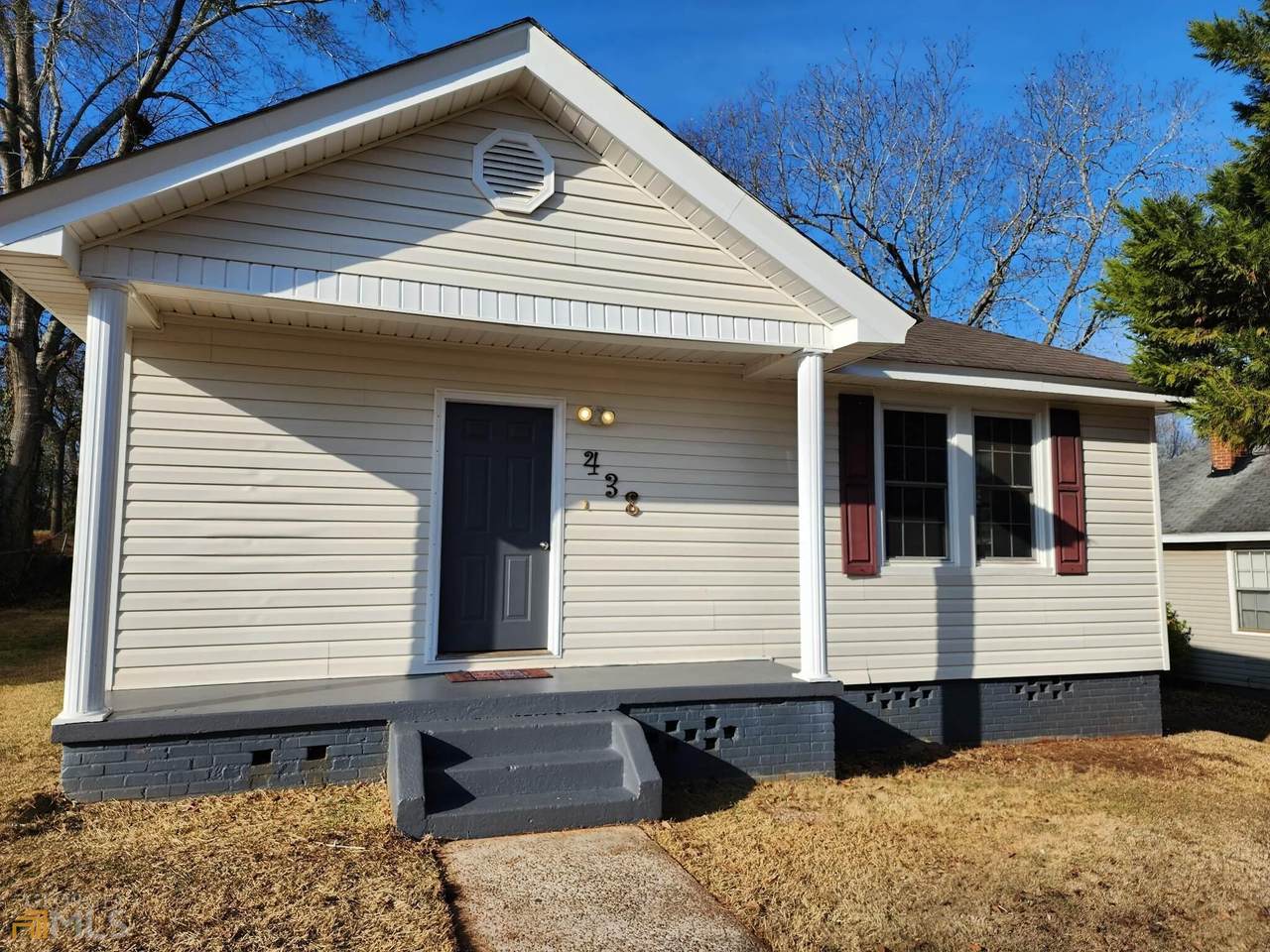 438 G Street - Photo 1