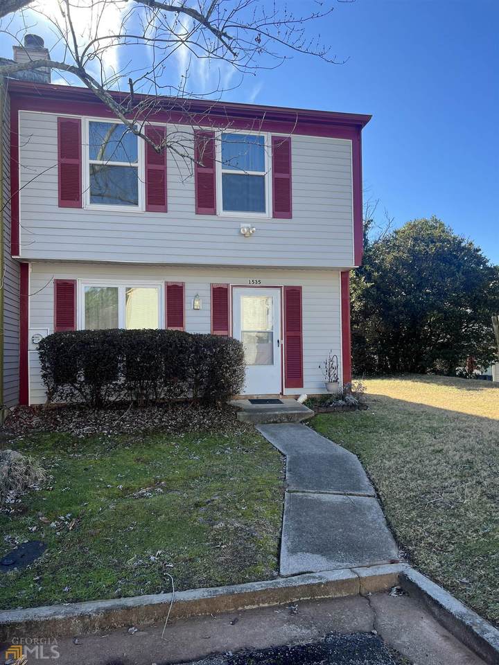 1535 Inverness Drive - Photo 1