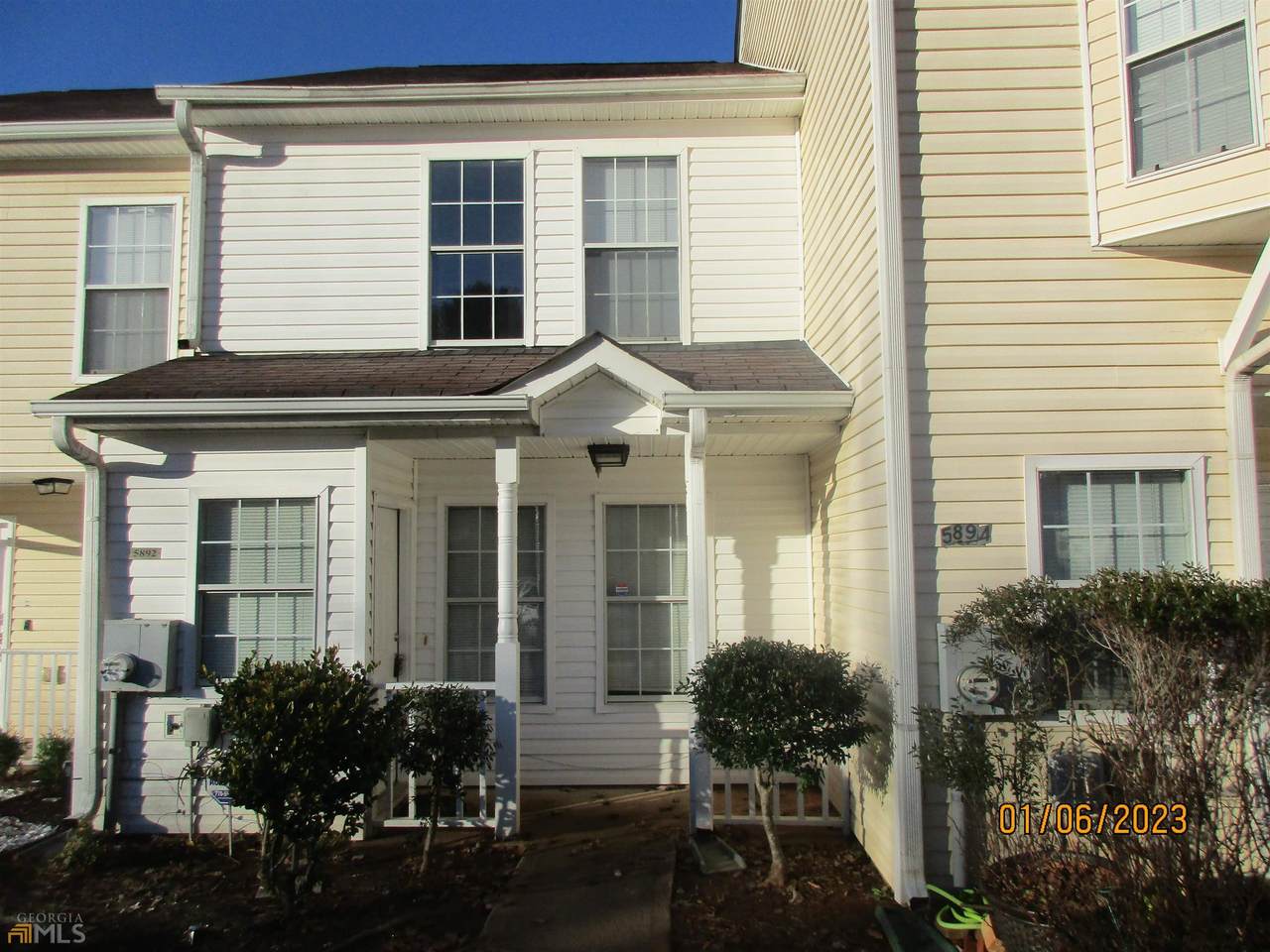 5892 Trent Walk Drive - Photo 1