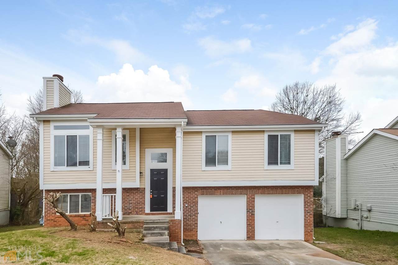 2077 Raintree - Photo 1