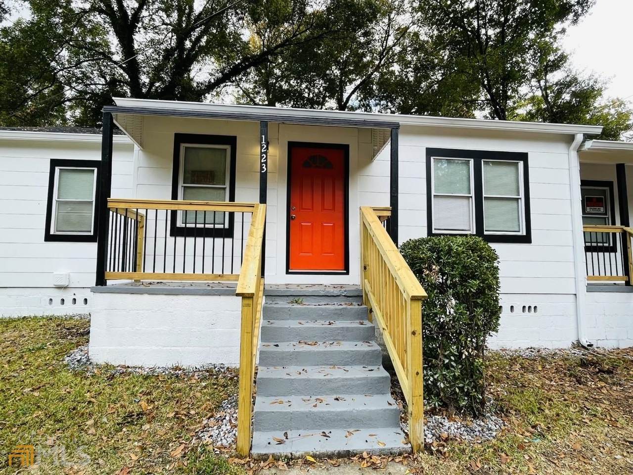 1223 Campbellton Place - Photo 1