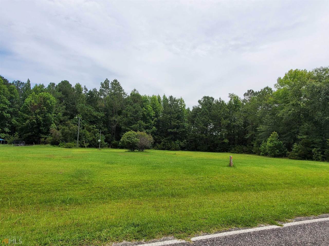 876 Savannah Town Road - Photo 1