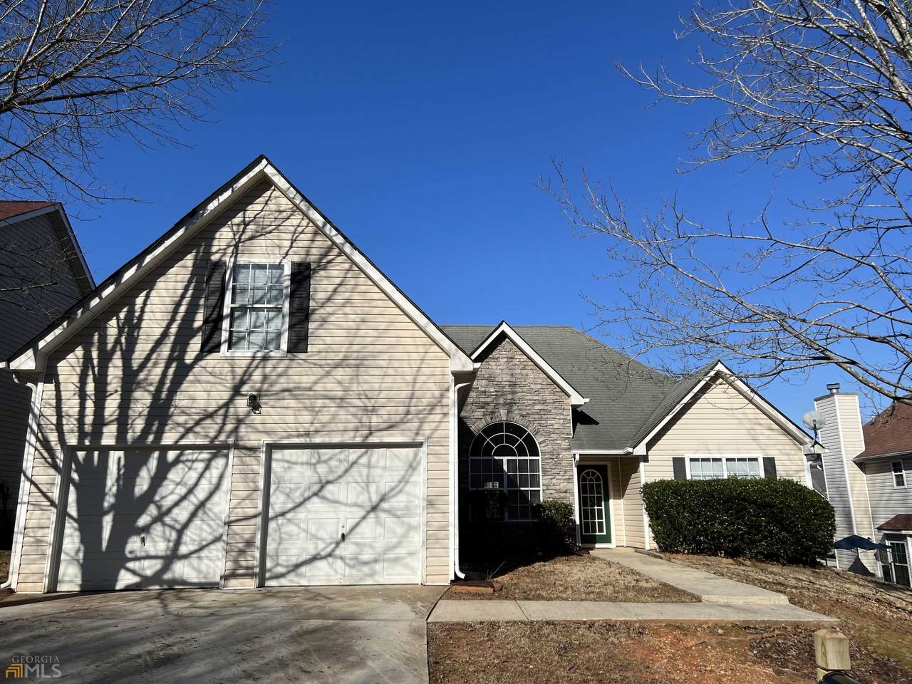 3494 Creekview Drive - Photo 1
