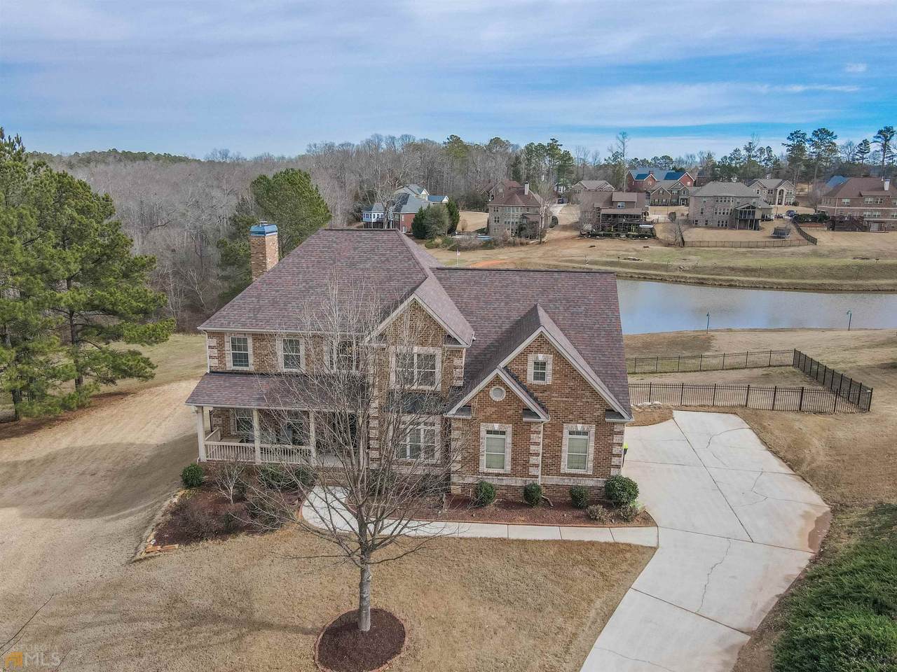 136 Garden Gate Parkway - Photo 1