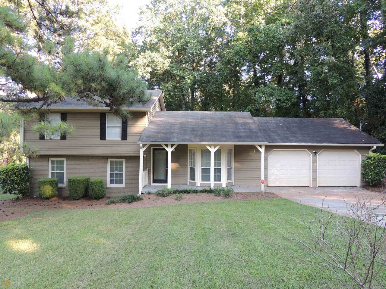 1734 Young Road - Photo 1