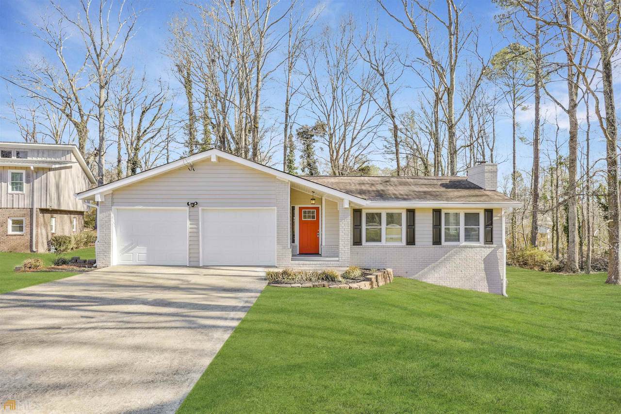 3623 Mill Lake Drive - Photo 1