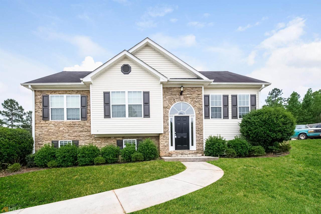140 Oakbrook Lane - Photo 1