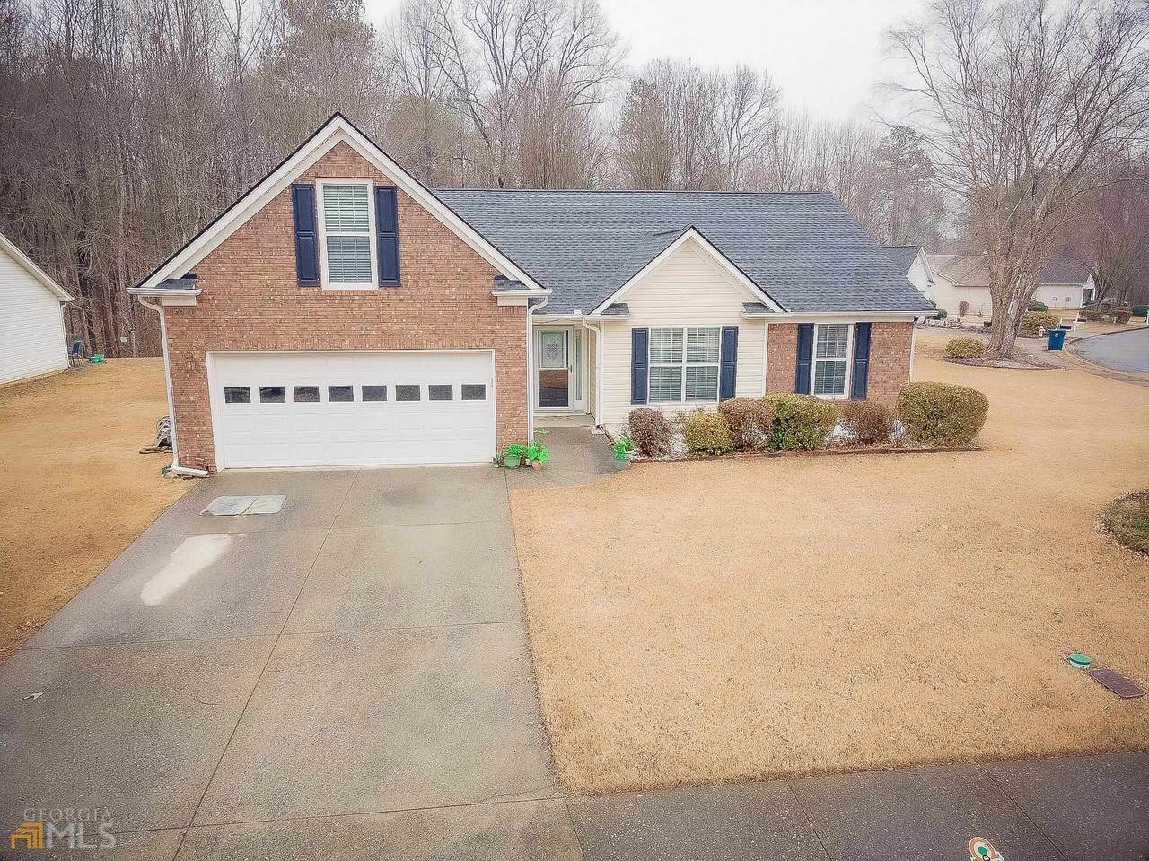 265 Circle Road - Photo 1