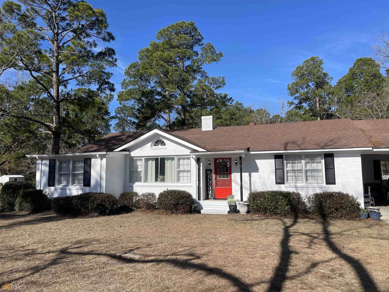 638 Sycamore Street - Photo 1
