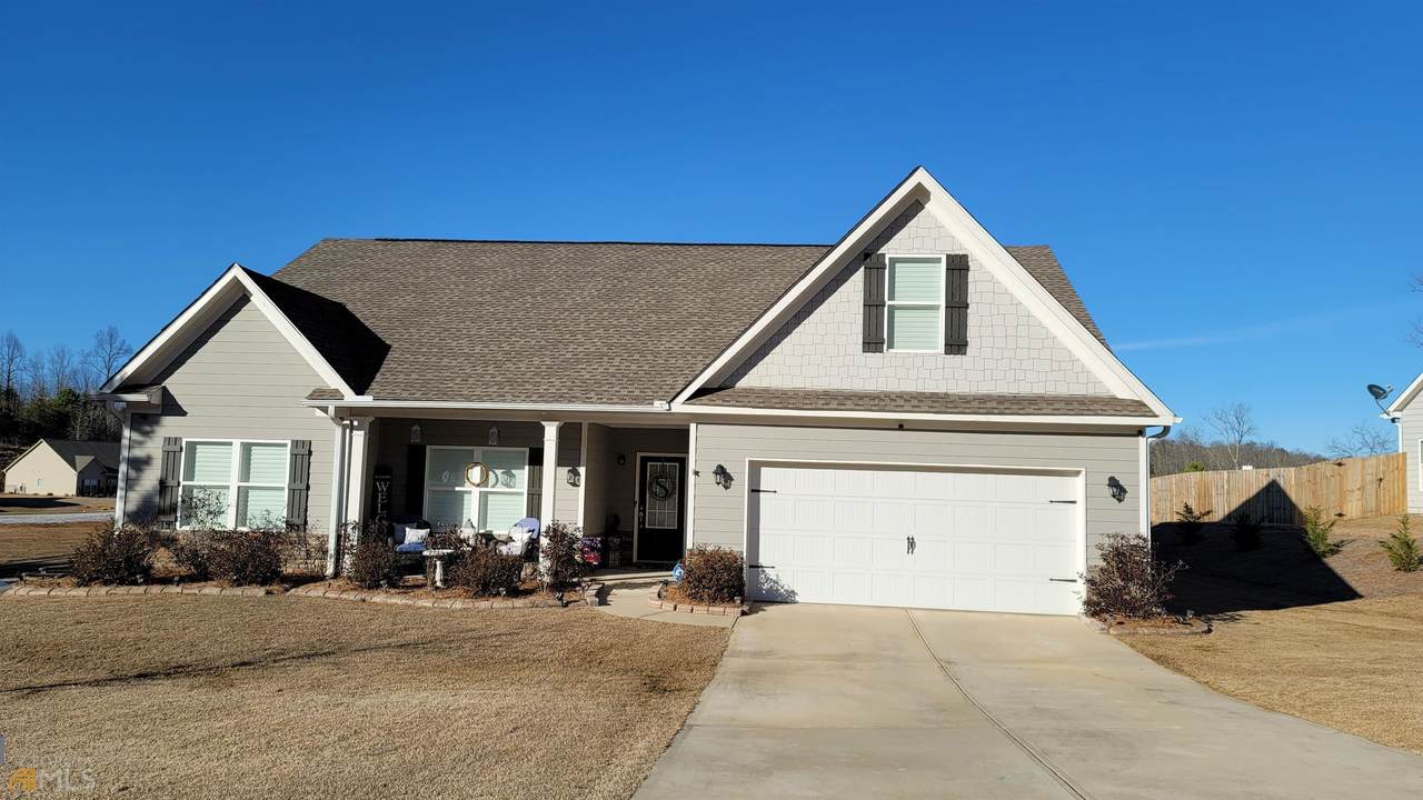 443 Huntington Lane - Photo 1