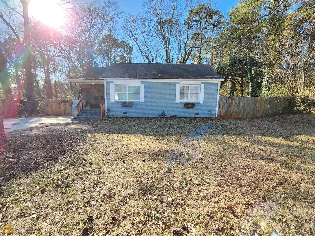 1357 Peachcrest Road - Photo 1