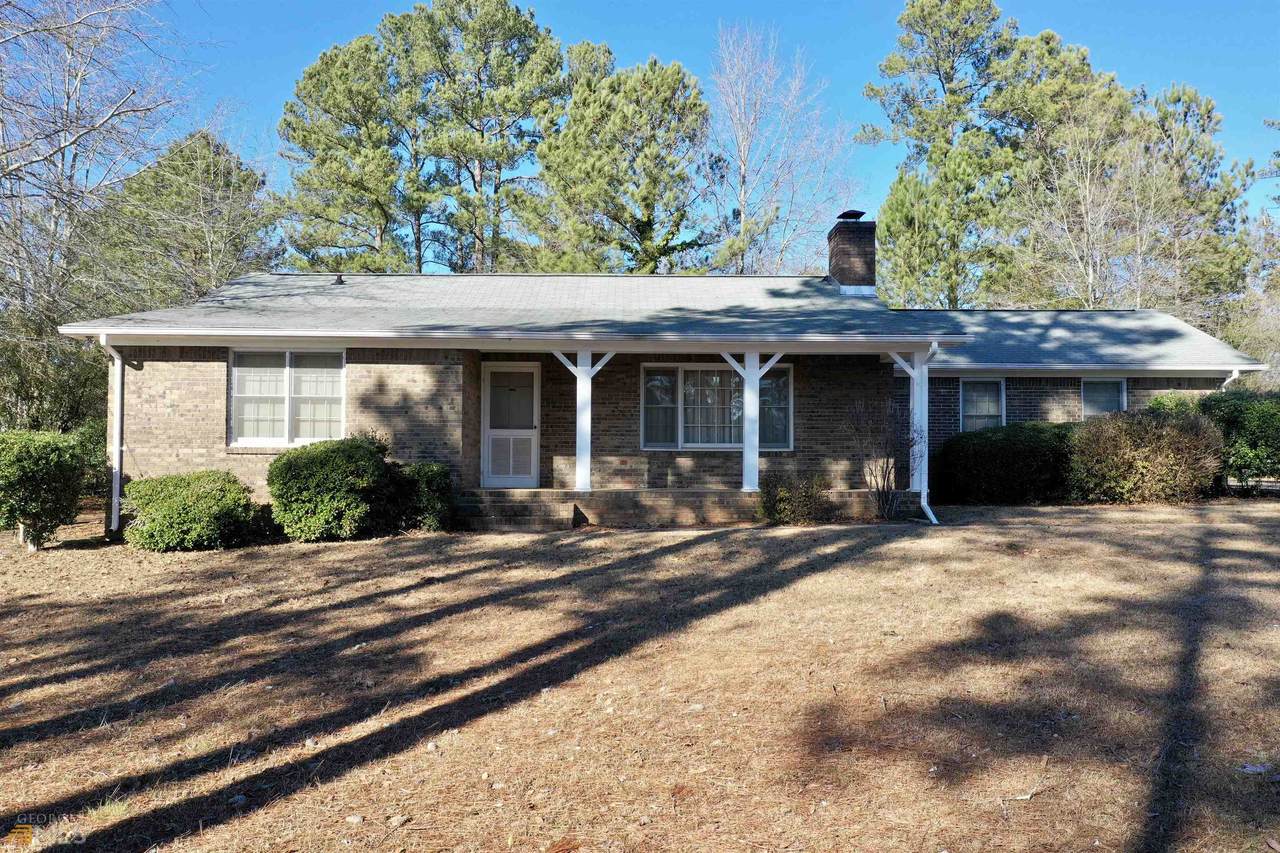 100 Hawthorne Drive - Photo 1