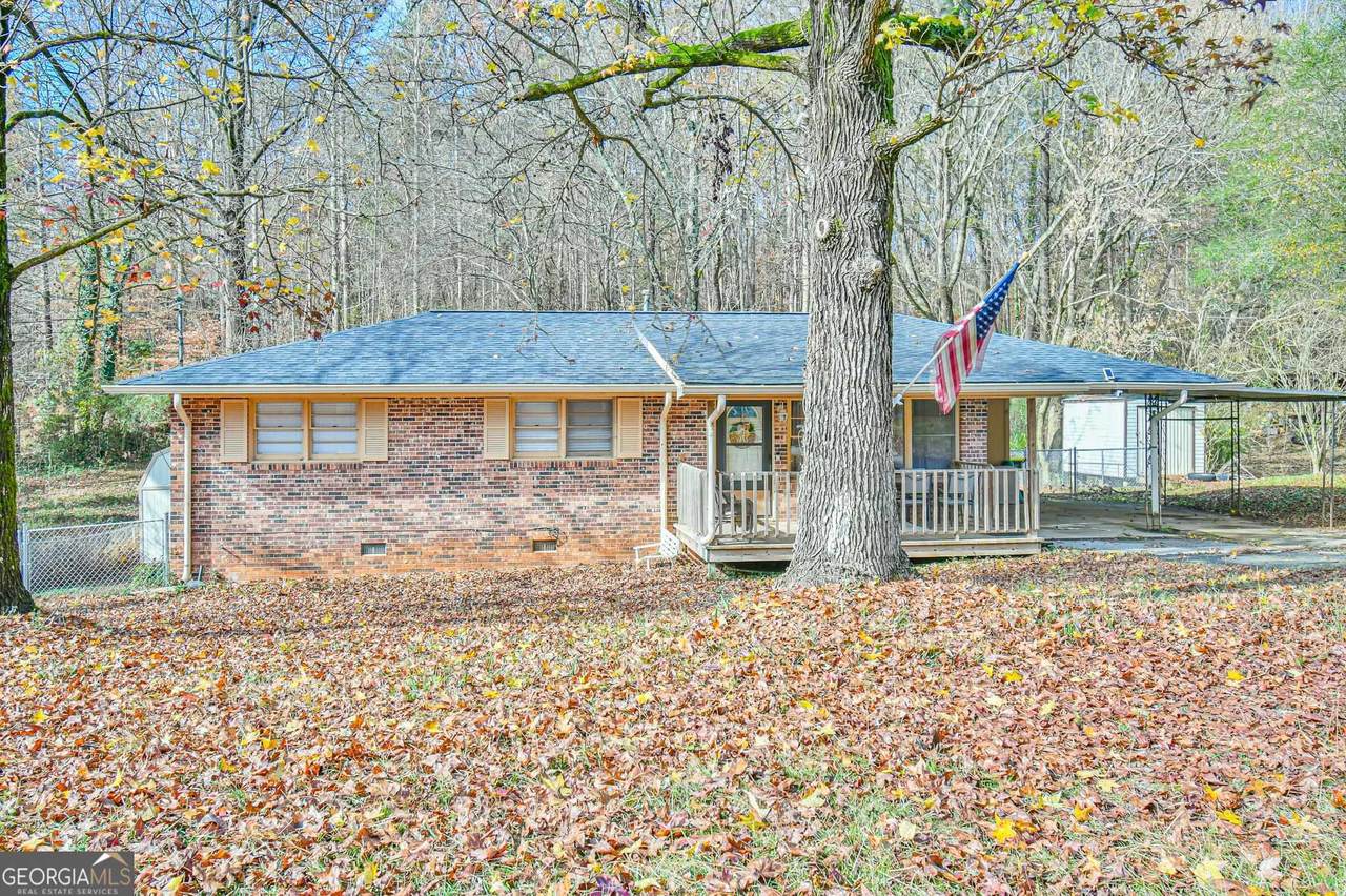 803 S Red Rock Road, Toccoa, GA 30577 (MLS 20160009) Buffington