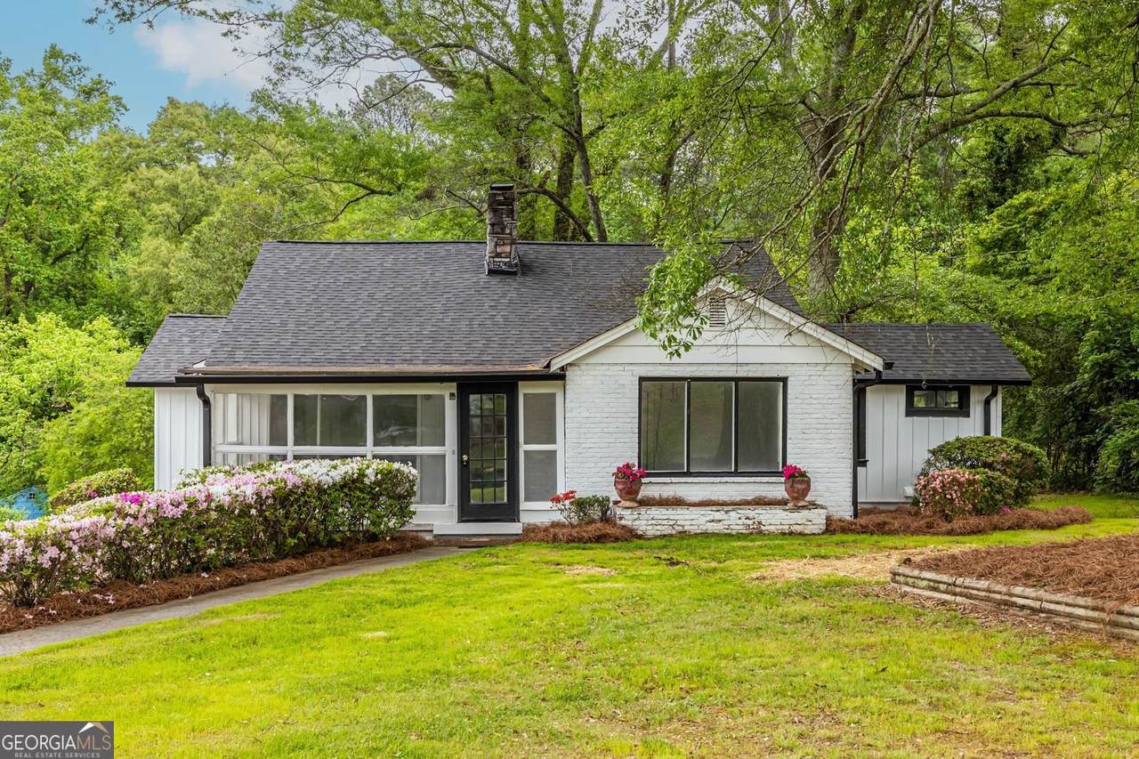 1026 Lynhurst Drive - Photo 1