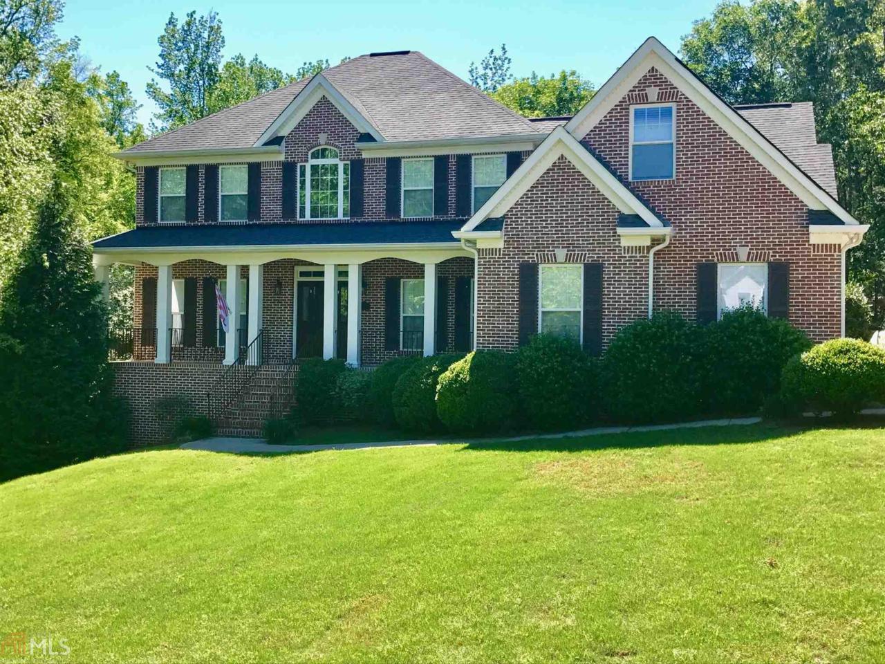 14 Stratford Ln - Photo 1