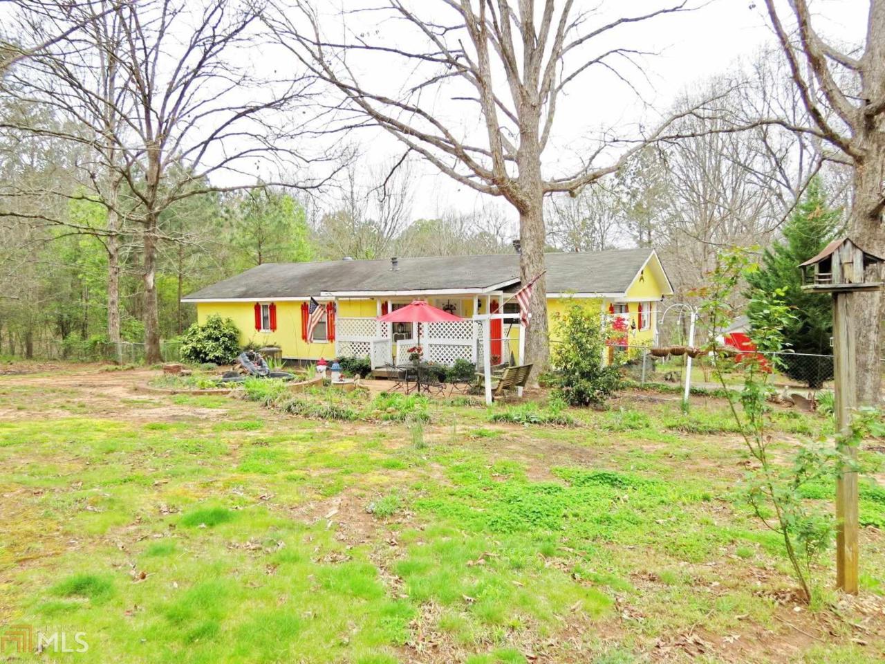 225 Wildwood Cir - Photo 1
