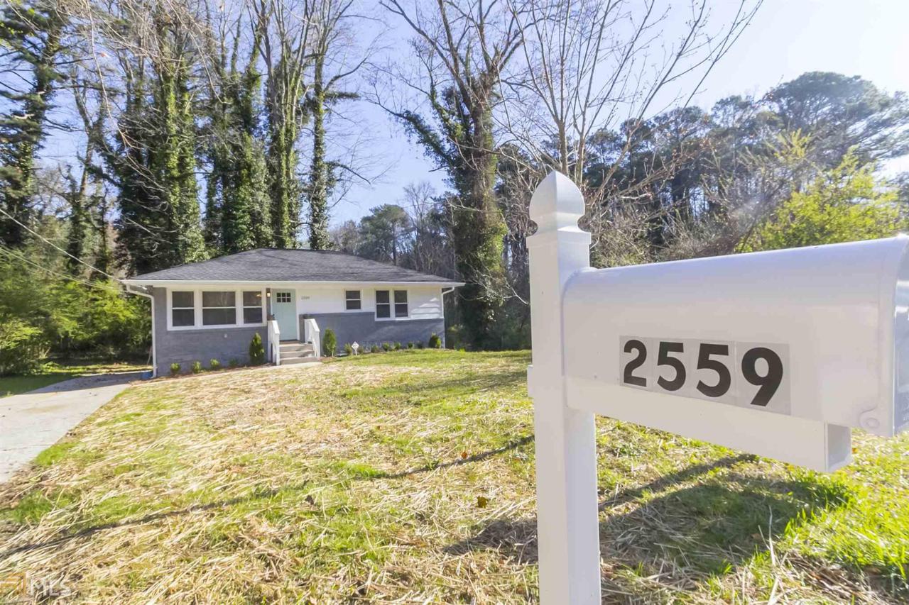 2559 Ivydale Dr - Photo 1
