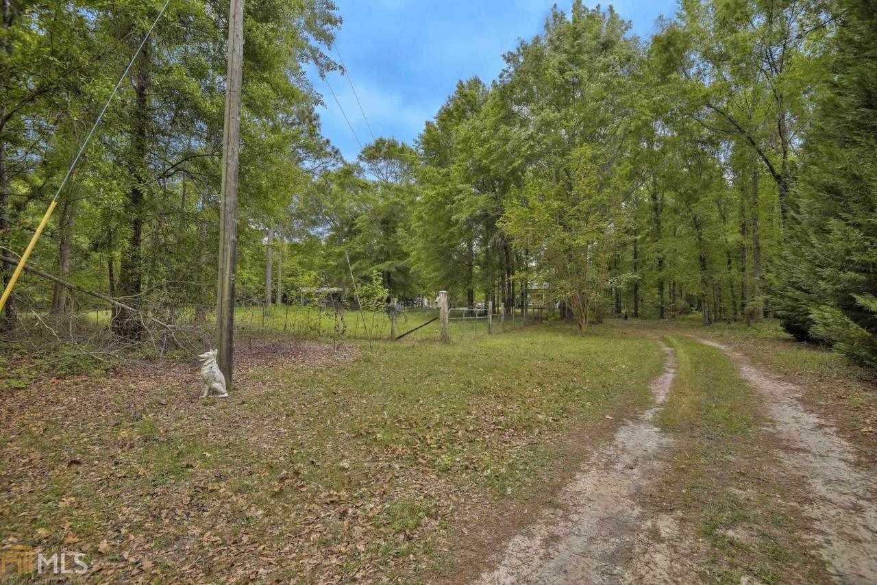 403 Raleigh Cobb Rd - Photo 1