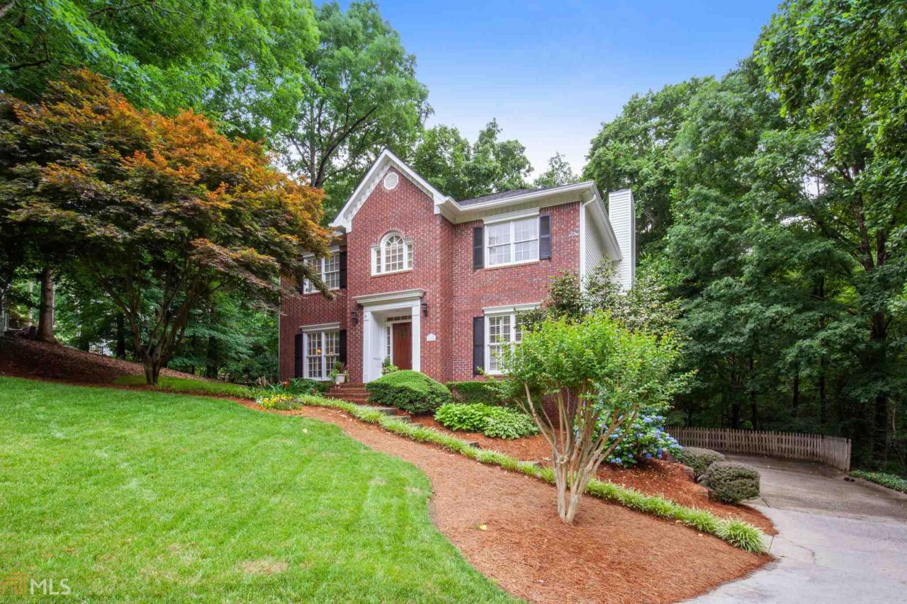 4608 Glyndale - Photo 1