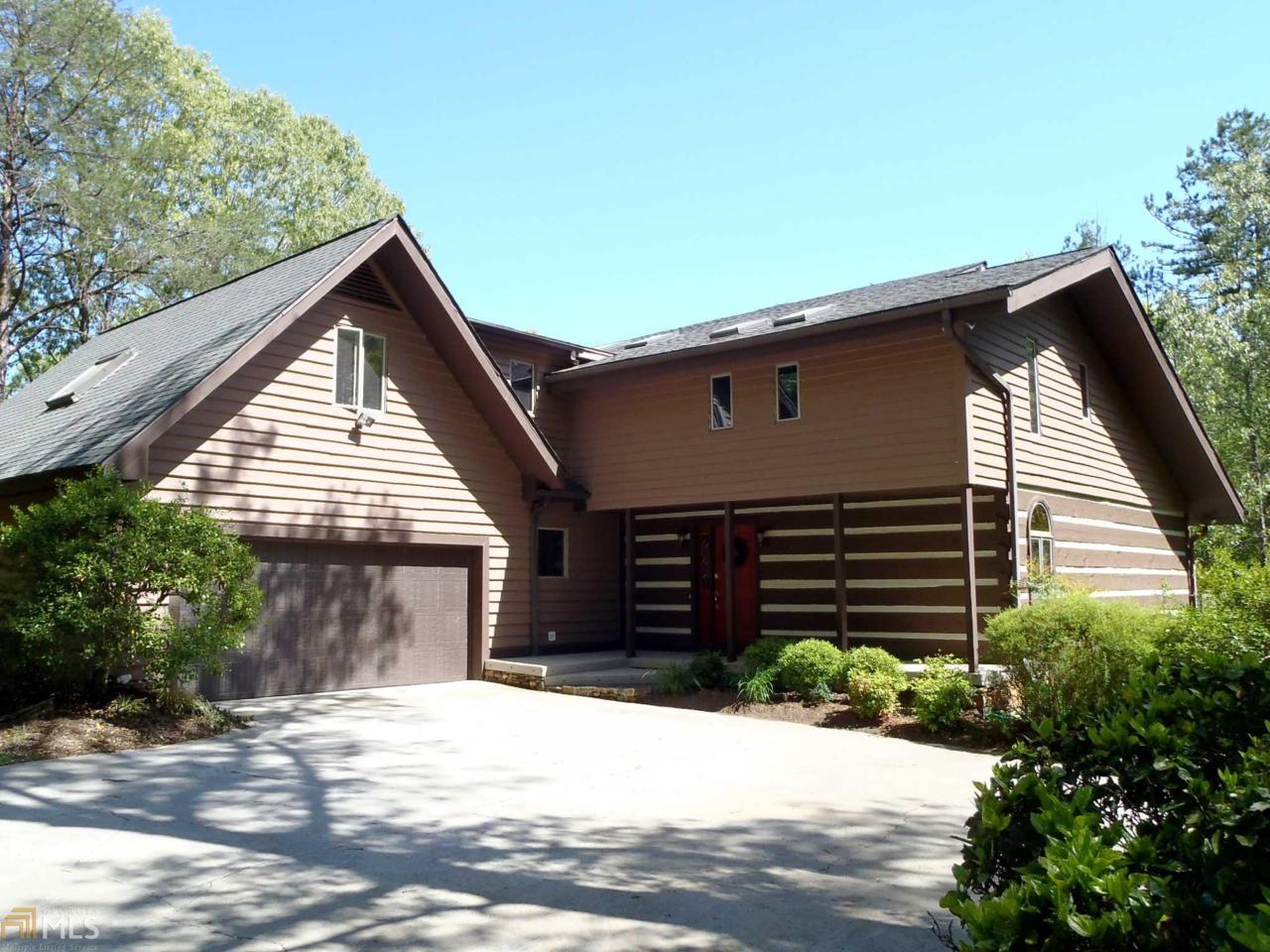 130 Hemlock House - Photo 1