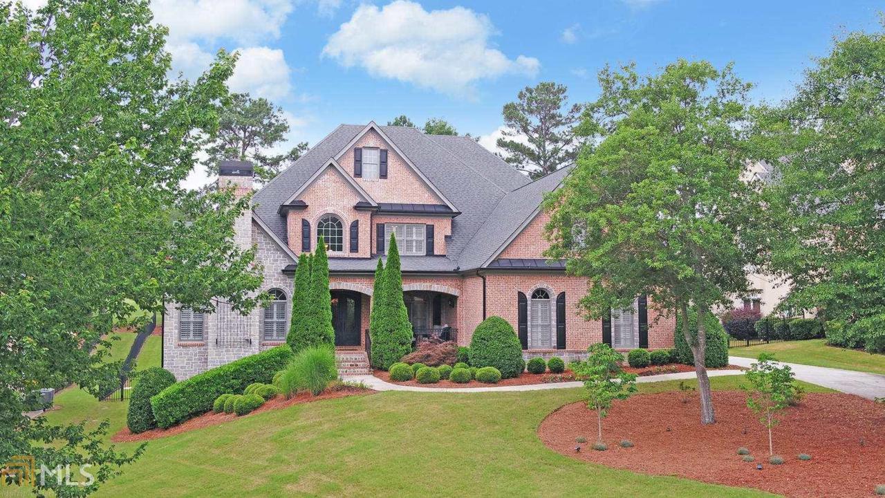 2381 Legacy Maple - Photo 1