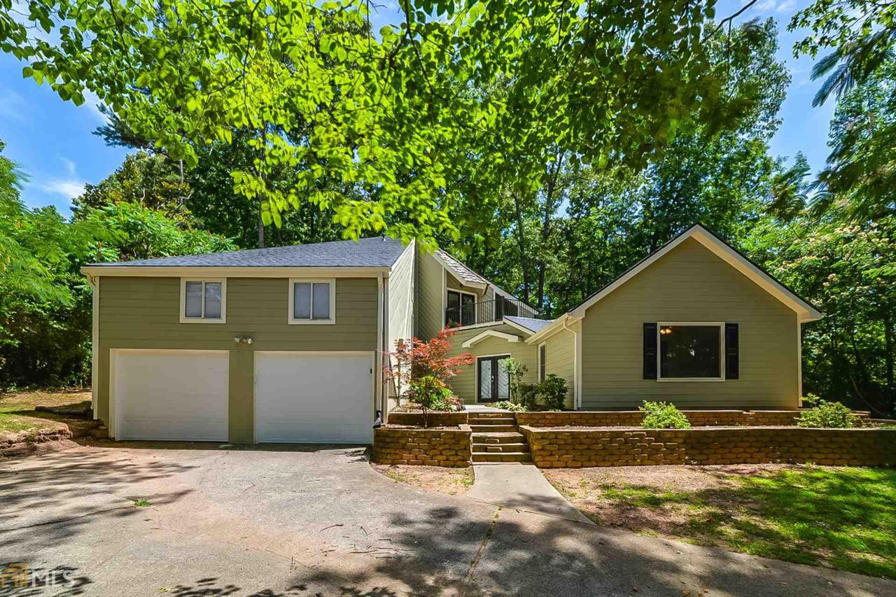2800 Meadow Dr - Photo 1