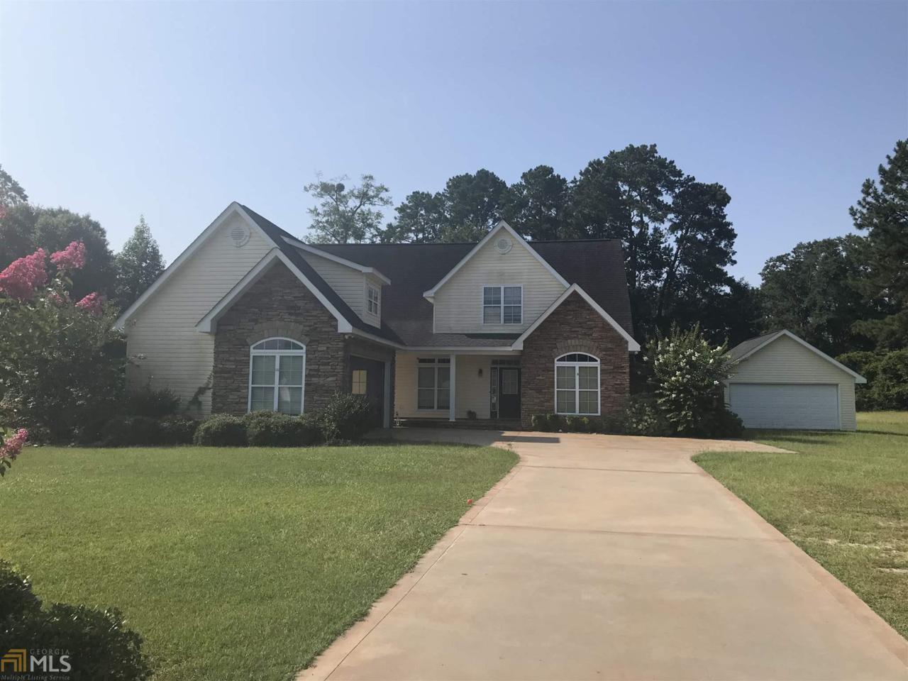 208 Hedge Row - Photo 1
