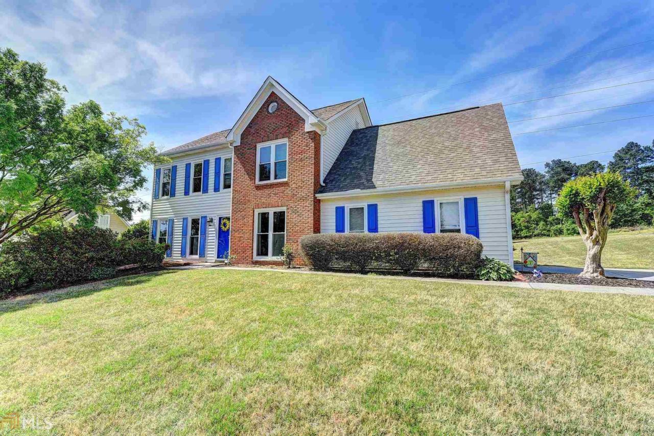 2970 Hunters Pond Ct - Photo 1